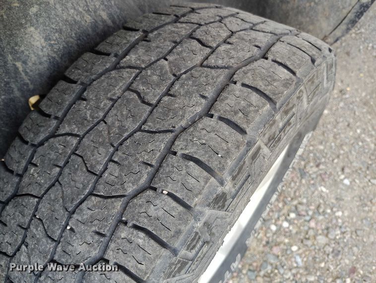 image for item DT0960 2013 RAM 1500 Ext. Cab pickup truck