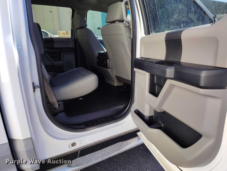 image for item DT0963 2018 Ford F150 Crew Cab pickup truck