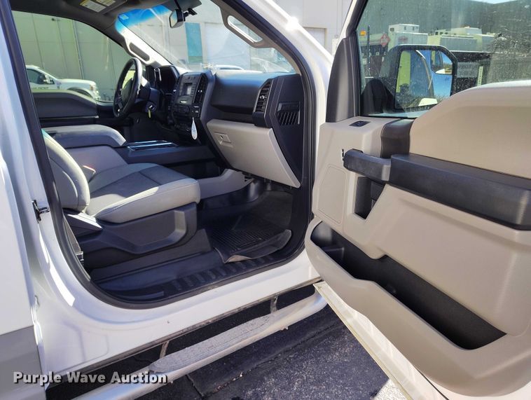 image for item DT0963 2018 Ford F150 Crew Cab pickup truck