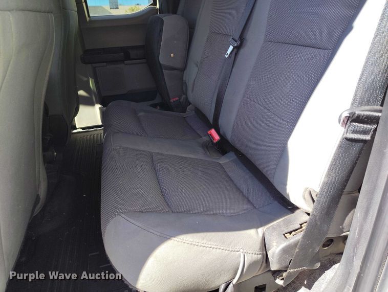 image for item DT0964 2020 Ford F250 Super Duty Ext. Cab pickup truck