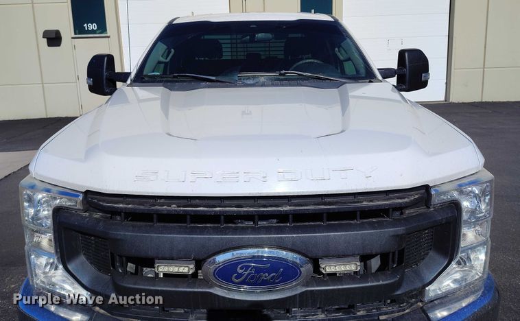 image for item DT0964 2020 Ford F250 Super Duty Ext. Cab pickup truck