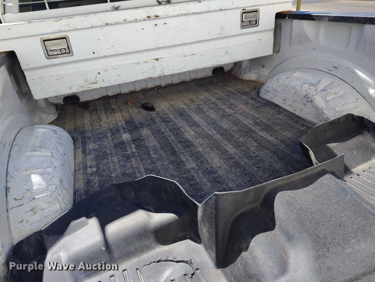 image for item DT0964 2020 Ford F250 Super Duty Ext. Cab pickup truck