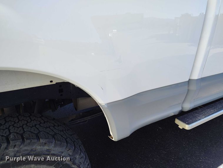 image for item DT0964 2020 Ford F250 Super Duty Ext. Cab pickup truck