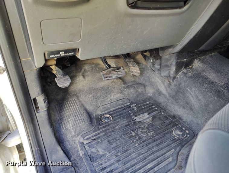 image for item DT0964 2020 Ford F250 Super Duty Ext. Cab pickup truck