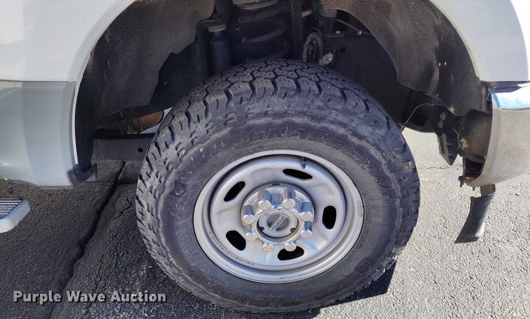 image for item DT0964 2020 Ford F250 Super Duty Ext. Cab pickup truck