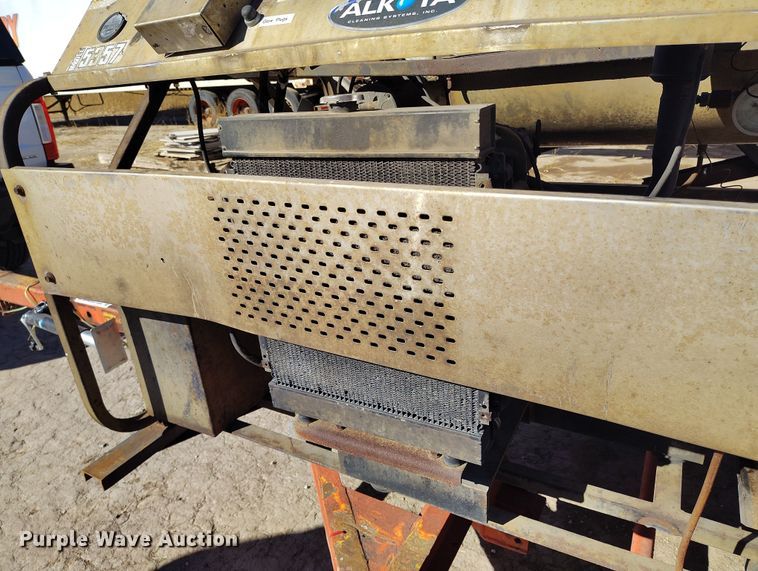 image for item DT0974 2014 Alkota 5357 hot pressure washer