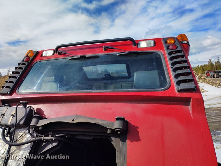 image for item DT0976 2000 Pisten Bully 300 W trail groomer