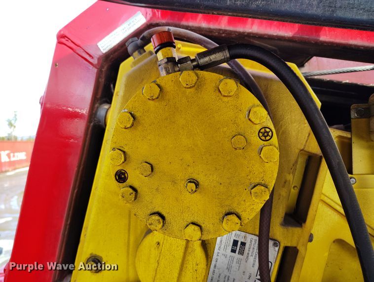 image for item DT0976 2000 Pisten Bully 300 W trail groomer