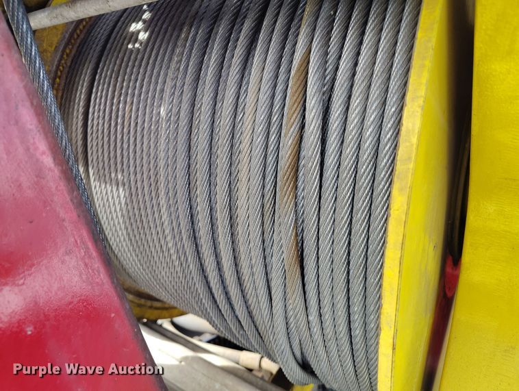 image for item DT0976 2000 Pisten Bully 300 W trail groomer