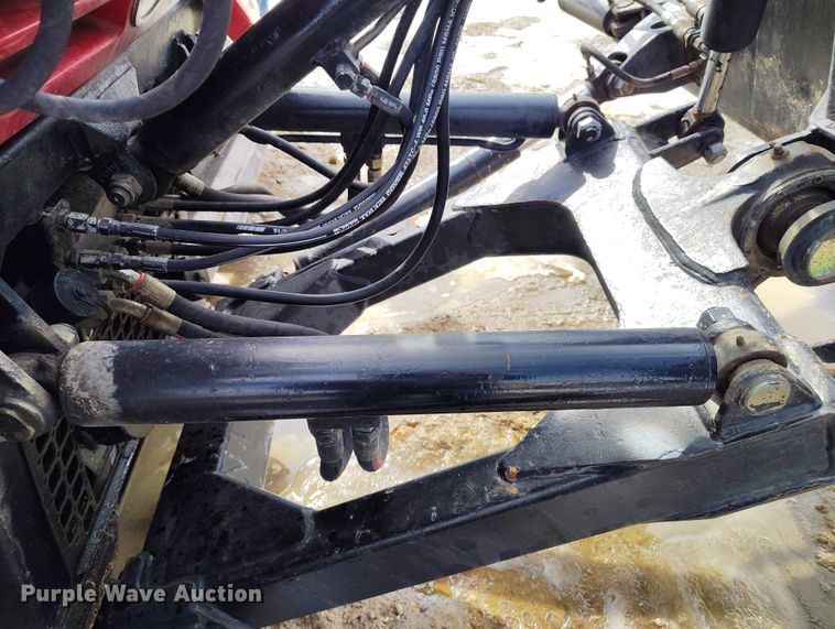 image for item DT0976 2000 Pisten Bully 300 W trail groomer