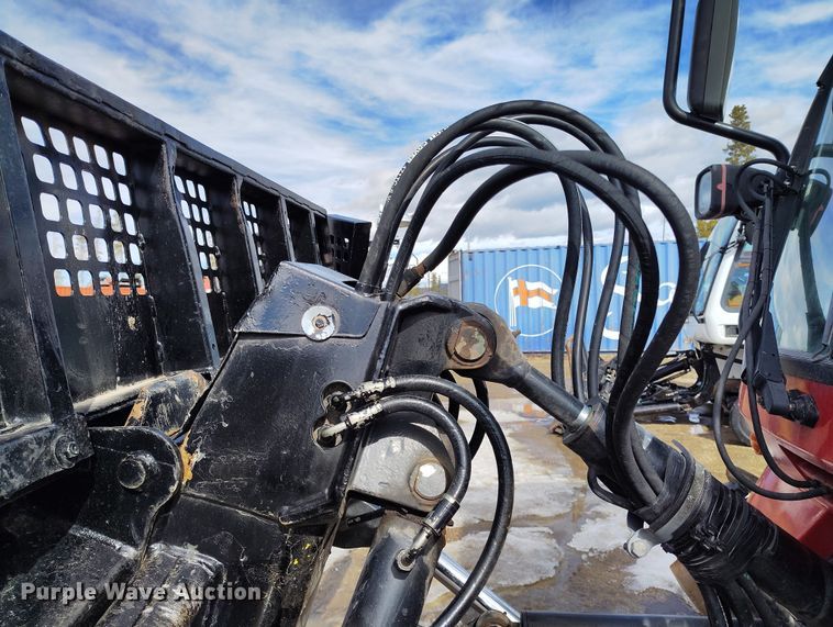 image for item DT0976 2000 Pisten Bully 300 W trail groomer