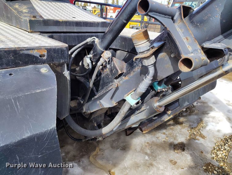 image for item DT0976 2000 Pisten Bully 300 W trail groomer