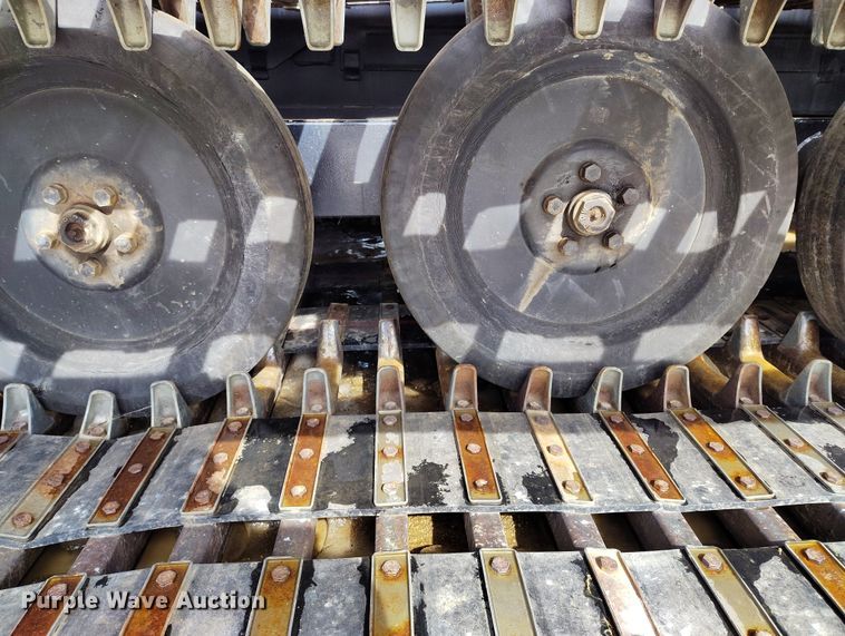 image for item DT0976 2000 Pisten Bully 300 W trail groomer