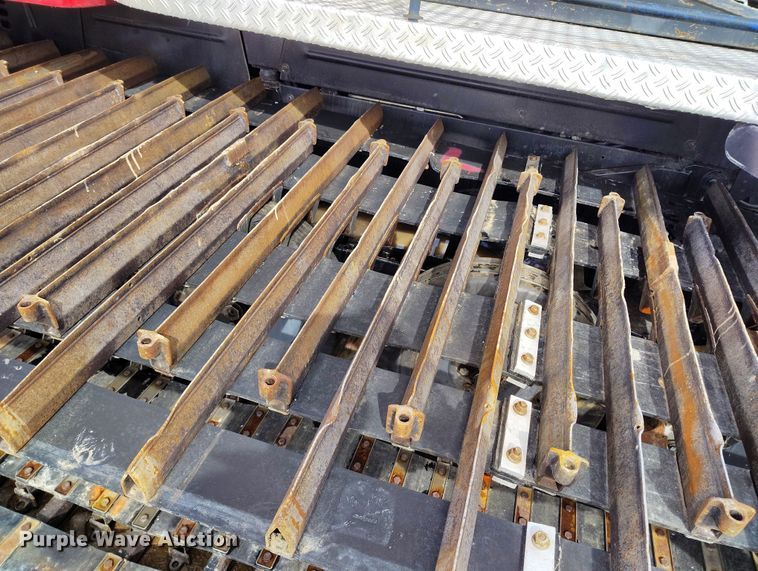 image for item DT0976 2000 Pisten Bully 300 W trail groomer