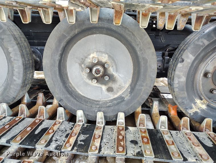 image for item DT0976 2000 Pisten Bully 300 W trail groomer