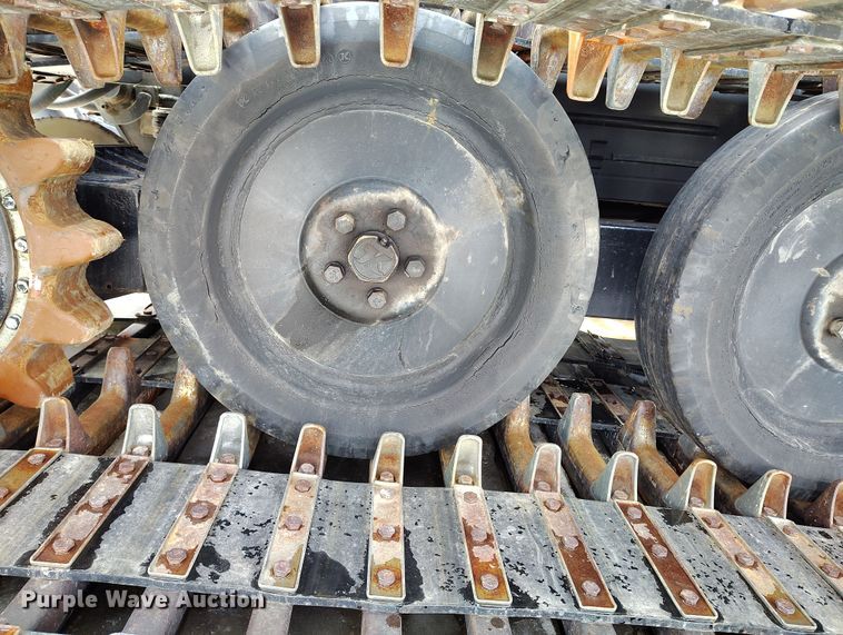 image for item DT0976 2000 Pisten Bully 300 W trail groomer