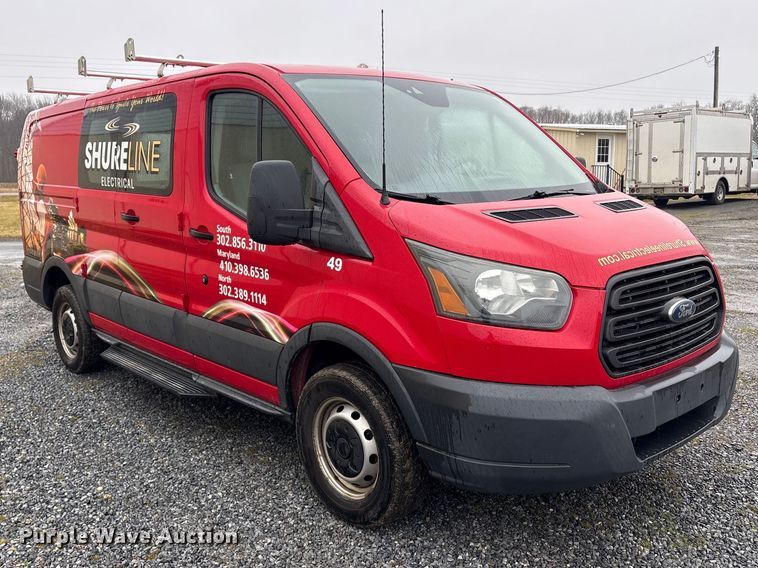 image for item DT2847 2015 Ford Transit 250 van