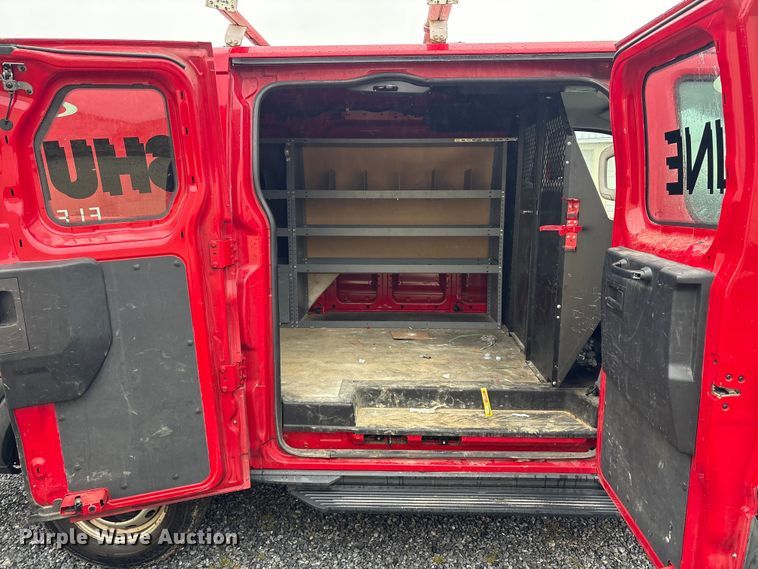 image for item DT2847 2015 Ford Transit 250 van