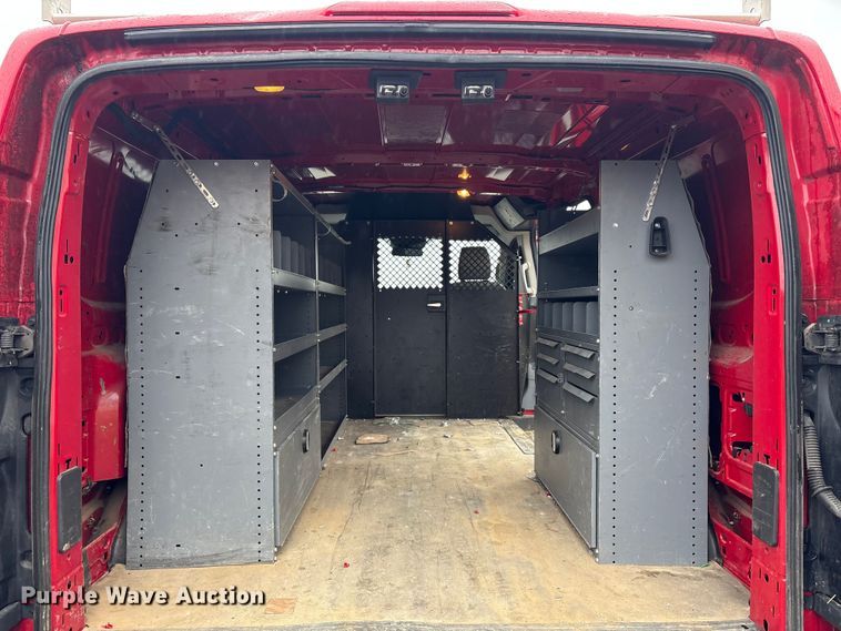 image for item DT2847 2015 Ford Transit 250 van