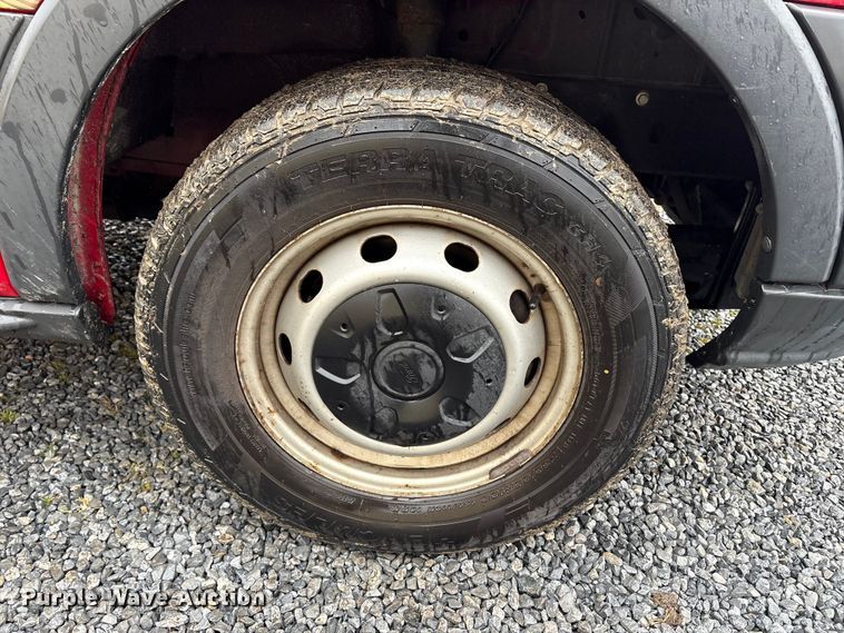 image for item DT2847 2015 Ford Transit 250 van