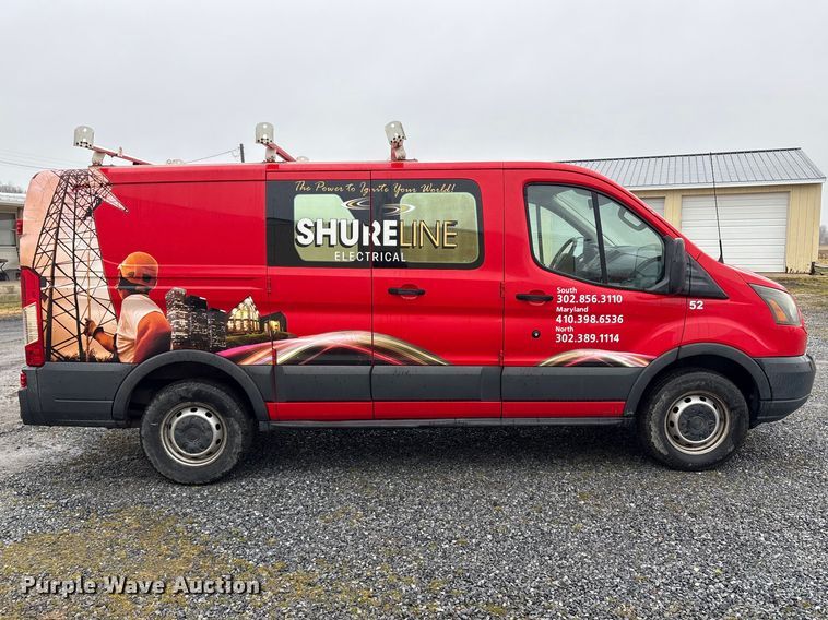 image for item DT2848 2016 Ford Transit 250 van