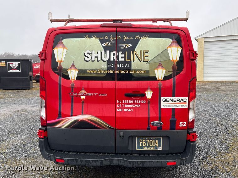 image for item DT2848 2016 Ford Transit 250 van