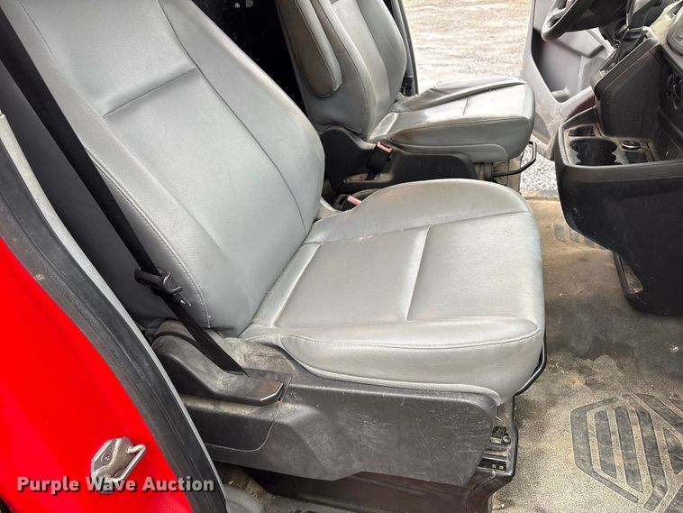 image for item DT2848 2016 Ford Transit 250 van