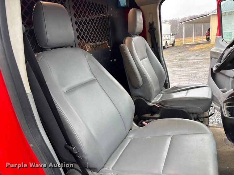 image for item DT2848 2016 Ford Transit 250 van