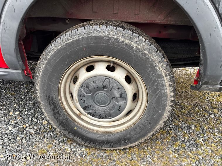 image for item DT2848 2016 Ford Transit 250 van