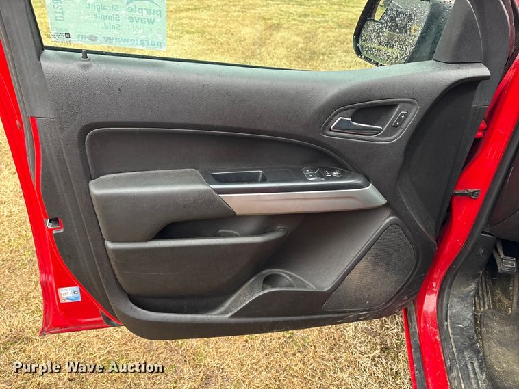 image for item DT2849 2017 Chevrolet Colorado Ext. Cab pickup truck