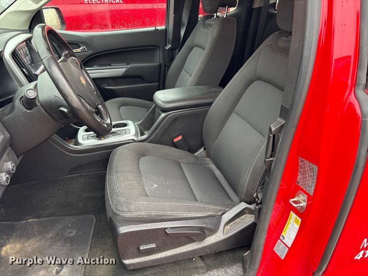 image for item DT2849 2017 Chevrolet Colorado Ext. Cab pickup truck