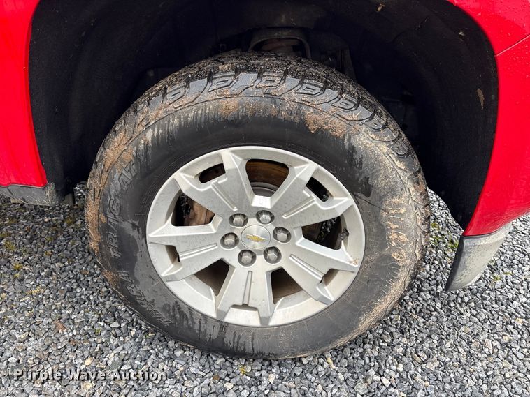 image for item DT2849 2017 Chevrolet Colorado Ext. Cab pickup truck