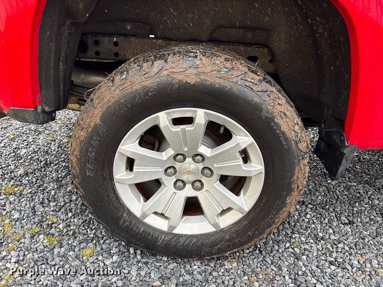 image for item DT2849 2017 Chevrolet Colorado Ext. Cab pickup truck