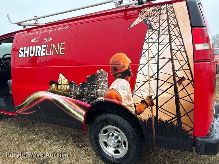 image for item DT2850 2016 Chevrolet Express 2500 van