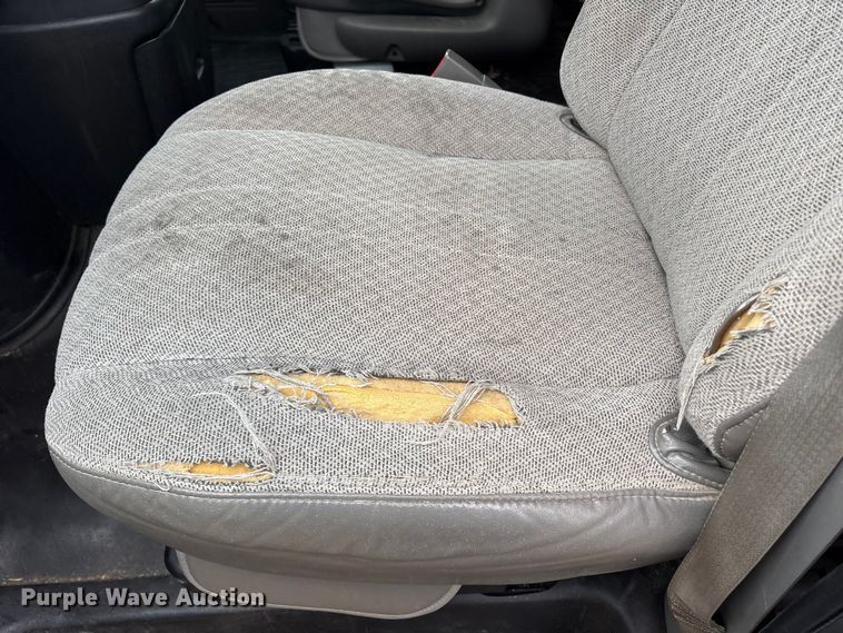 image for item DT2850 2016 Chevrolet Express 2500 van