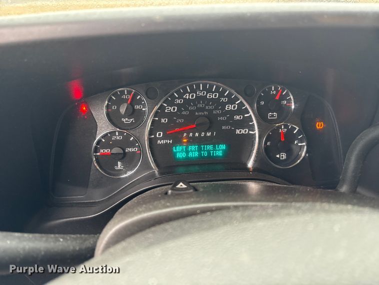 image for item DT2850 2016 Chevrolet Express 2500 van