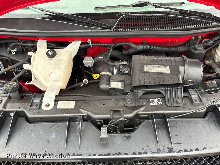 image for item DT2850 2016 Chevrolet Express 2500 van