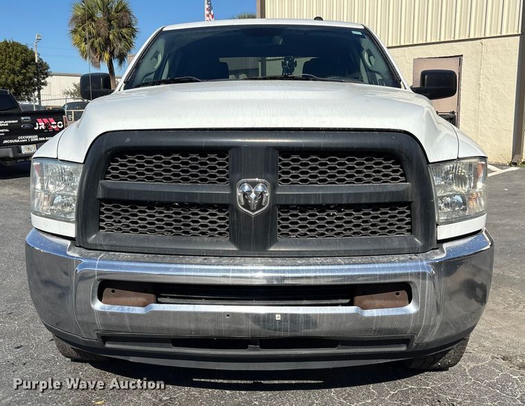 image for item DU0392 2015 Dodge 2500 Crew Cab pickup truck