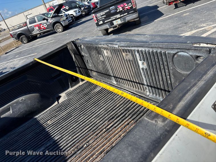 image for item DU0392 2015 Dodge 2500 Crew Cab pickup truck