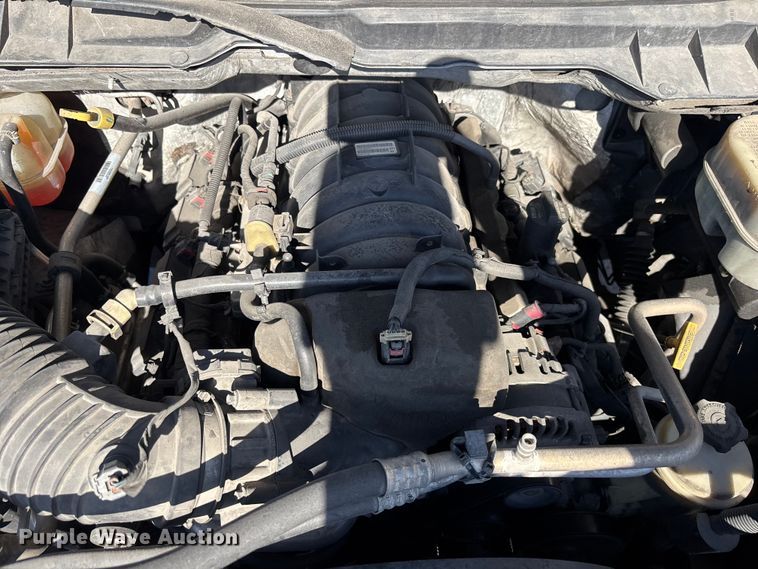 image for item DU0392 2015 Dodge 2500 Crew Cab pickup truck