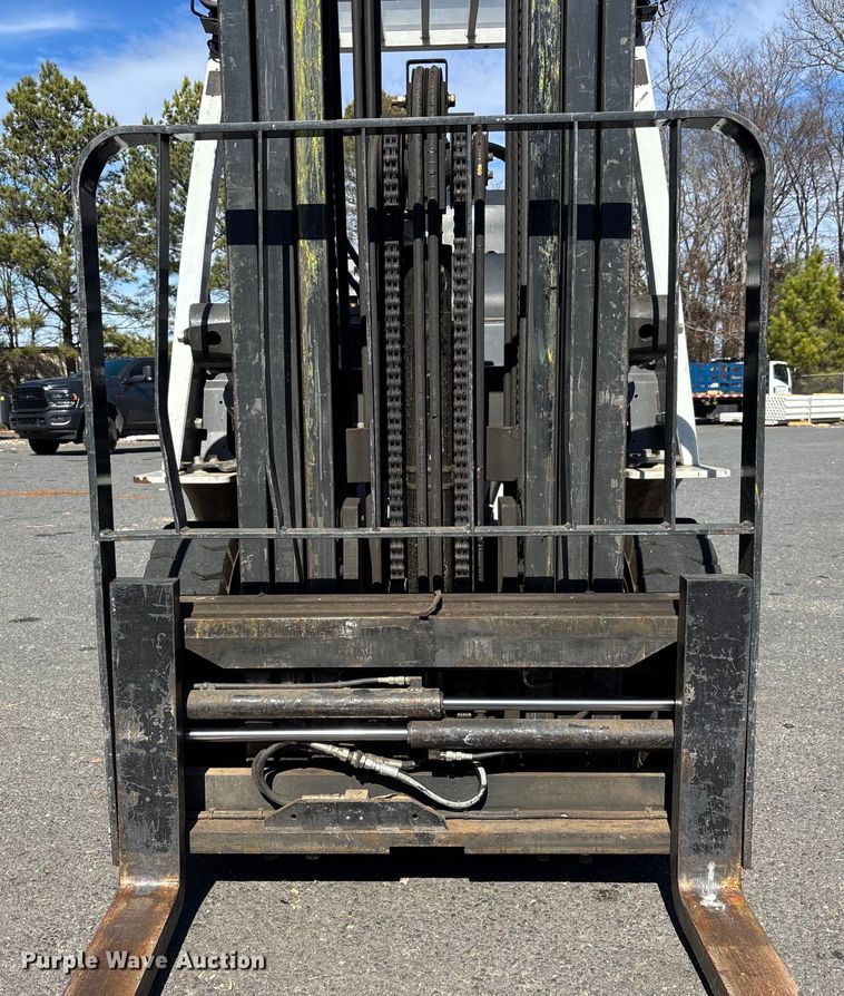 image for item DU0399 2015 Nissan PF50 forklift