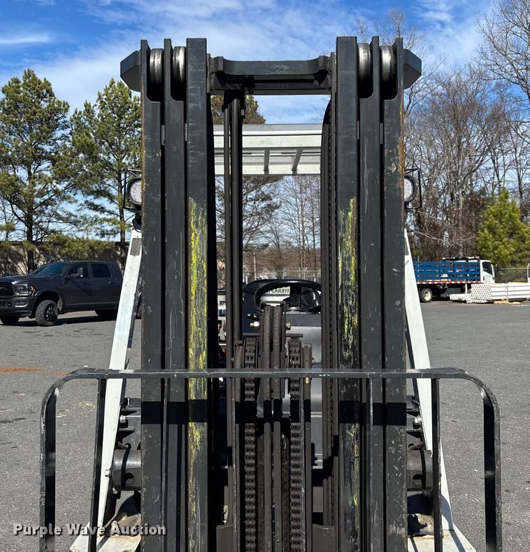 image for item DU0399 2015 Nissan PF50 forklift