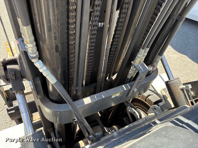 image for item DU0399 2015 Nissan PF50 forklift