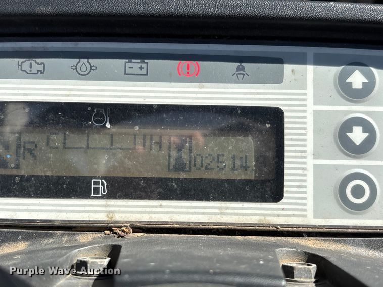 image for item DU0399 2015 Nissan PF50 forklift