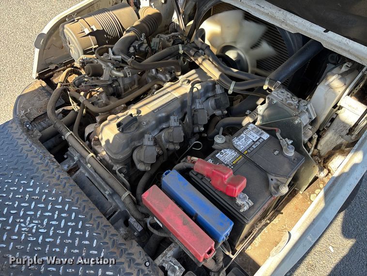 image for item DU0399 2015 Nissan PF50 forklift