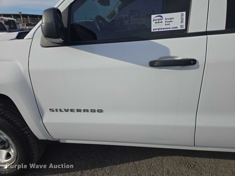 image for item DU2733 2018 Chevrolet Silverado 1500 Crew Cab pickup truck