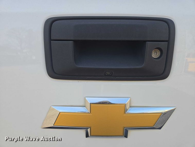 image for item DU2733 2018 Chevrolet Silverado 1500 Crew Cab pickup truck