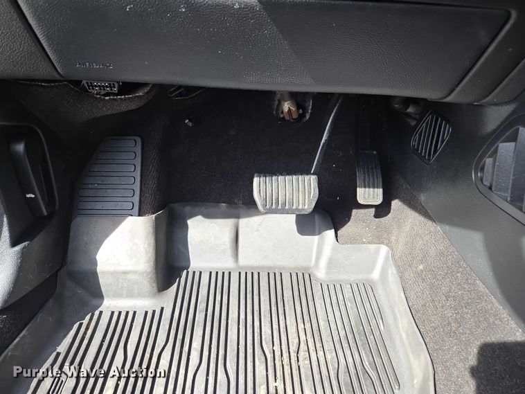 image for item DU2735 2019 Ford Edge SUV