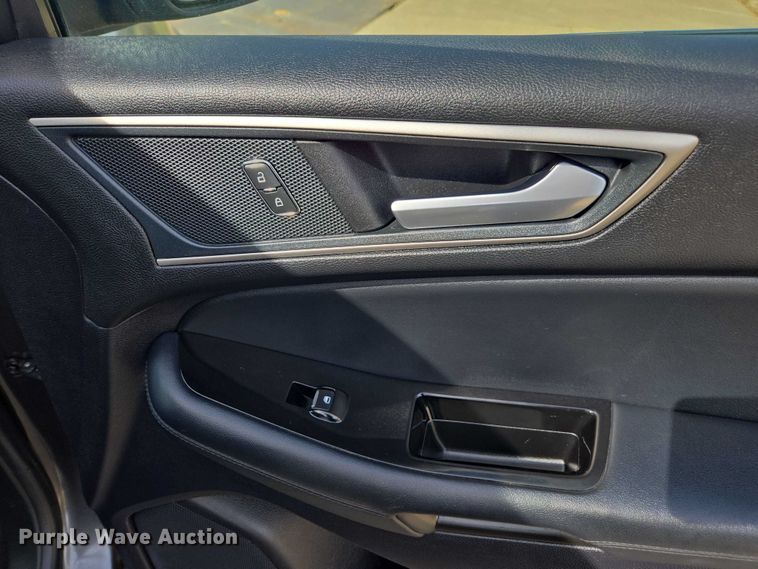 image for item DU2735 2019 Ford Edge SUV