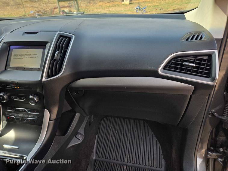 image for item DU2735 2019 Ford Edge SUV